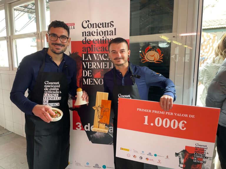 Edgar Rodriguez i Benito Torres, guanyadors del Concurs nacional de cuina aplicada a la Vaca de Menorca