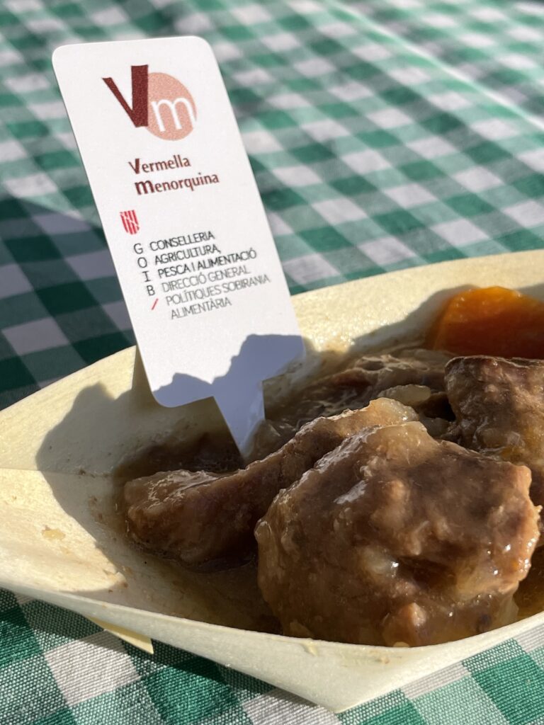 Tast de Vermella Menorquina a la Fira de Sant Isidre
